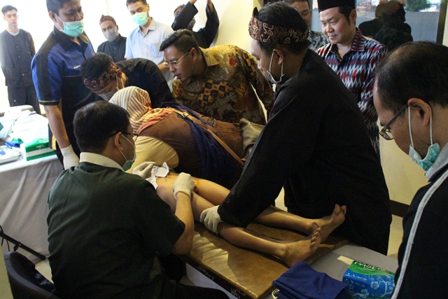 khitanan massal 2018