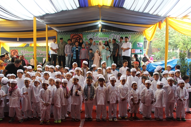 khitanan massal 2016