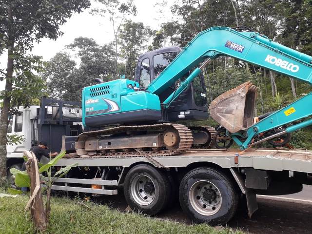 Alat Berat Panghegar Rental